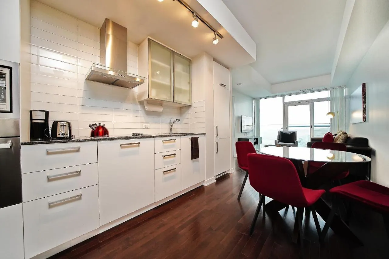 The York Boutique Suites Toronto Apartman