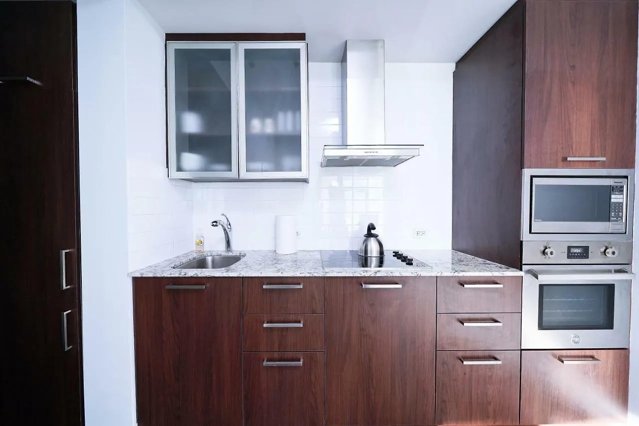 The York Boutique Suites Toronto Apartman
